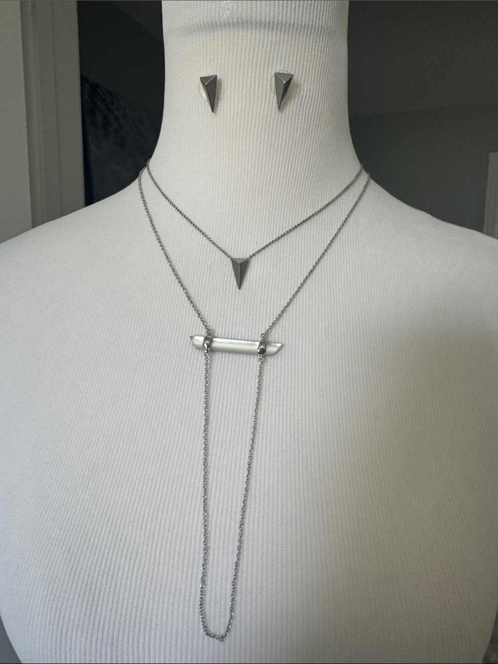 Alexis Bittar Miss Havisham Silver Pyramid Necklace Earrings+Lucite Bar Dustbag